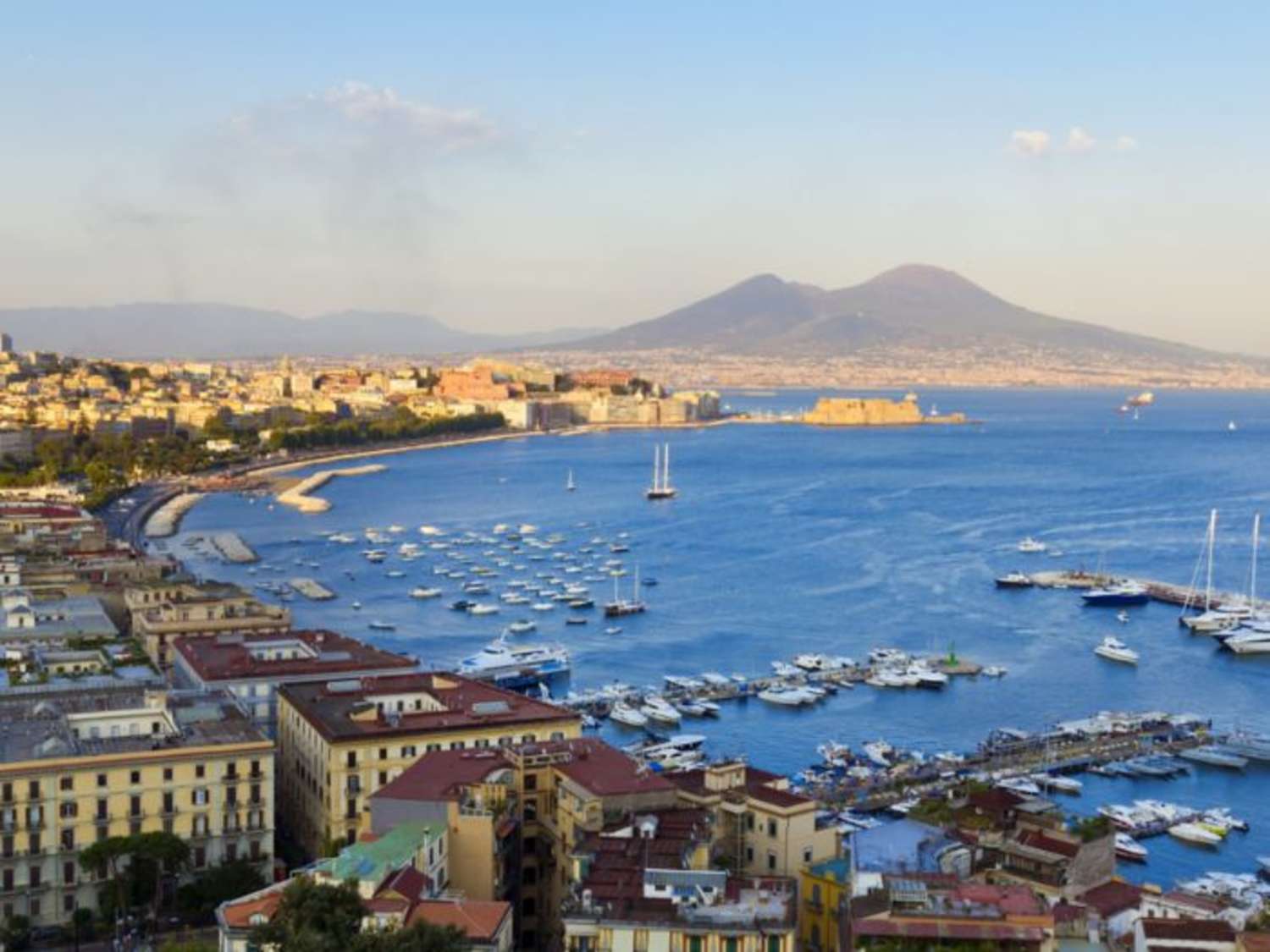 travel articles on naples